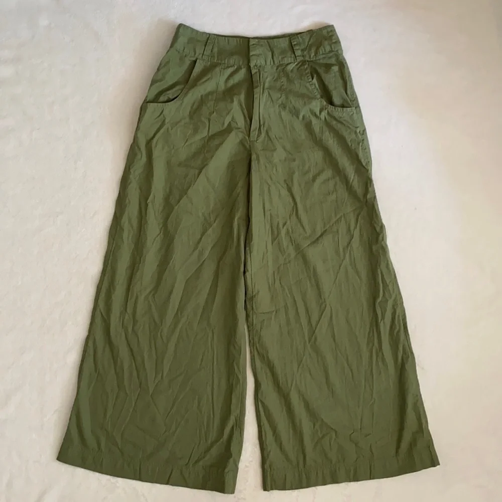 Free People | Menorca High Waist Wide Leg Cropped Pants Forest Glen Green (6) - Picture 2 of 16